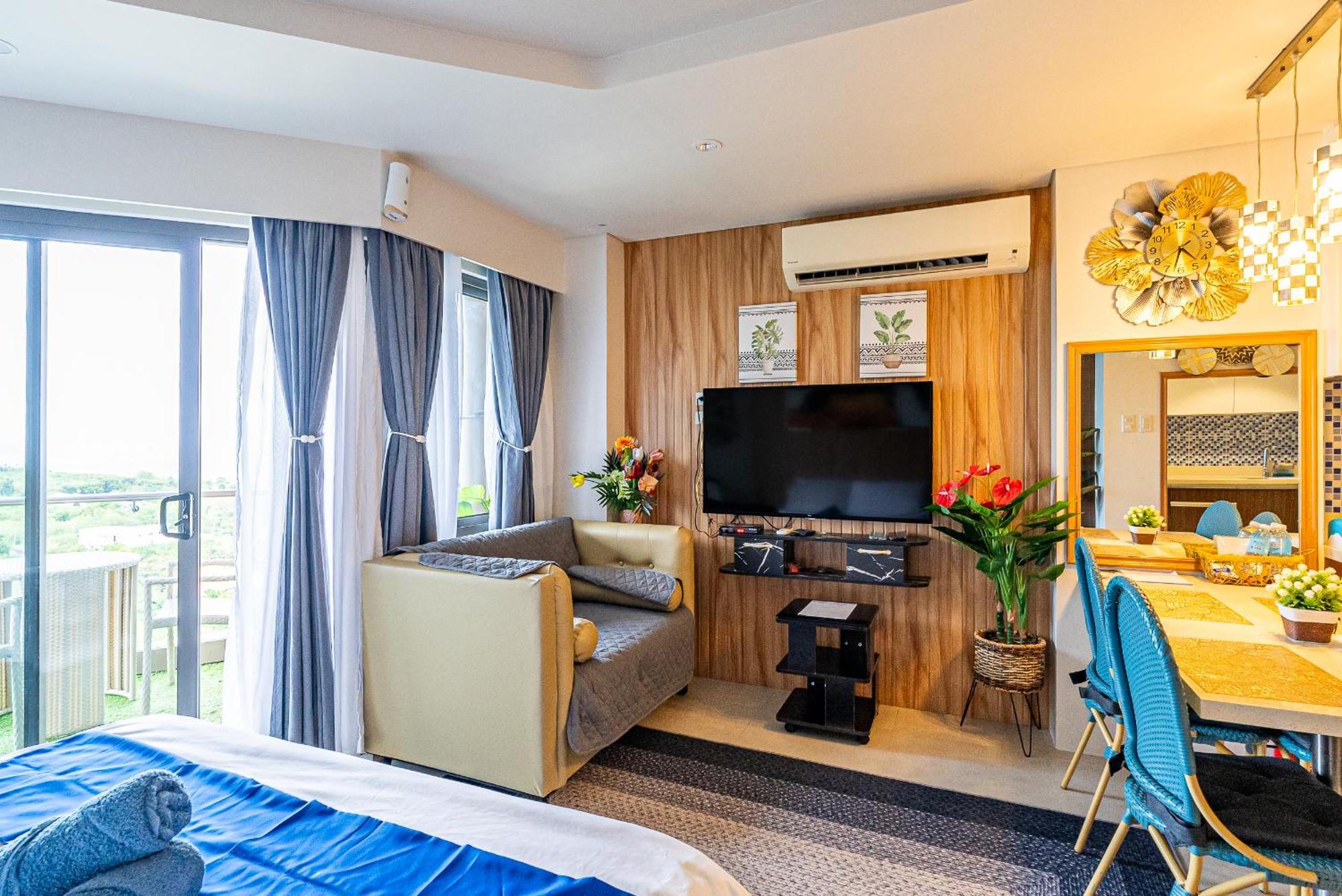 14Dc Tambuli Seaside Living Lägenhet Lapu-Lapu City Exteriör bild