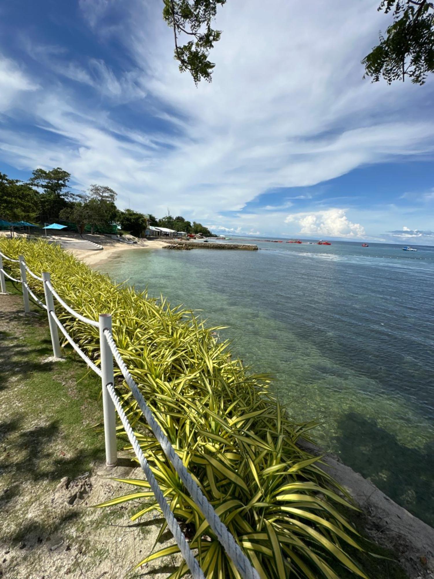 14Dc Tambuli Seaside Living Lägenhet Lapu-Lapu City Exteriör bild